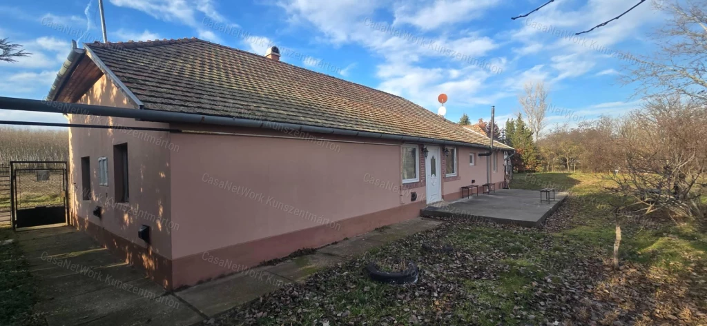 For sale house, Cserkeszőlő