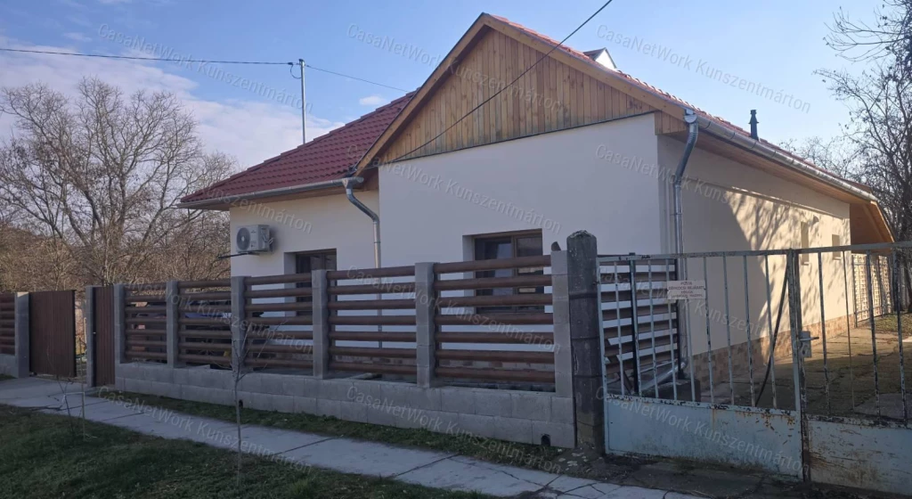 For sale house, Szelevény