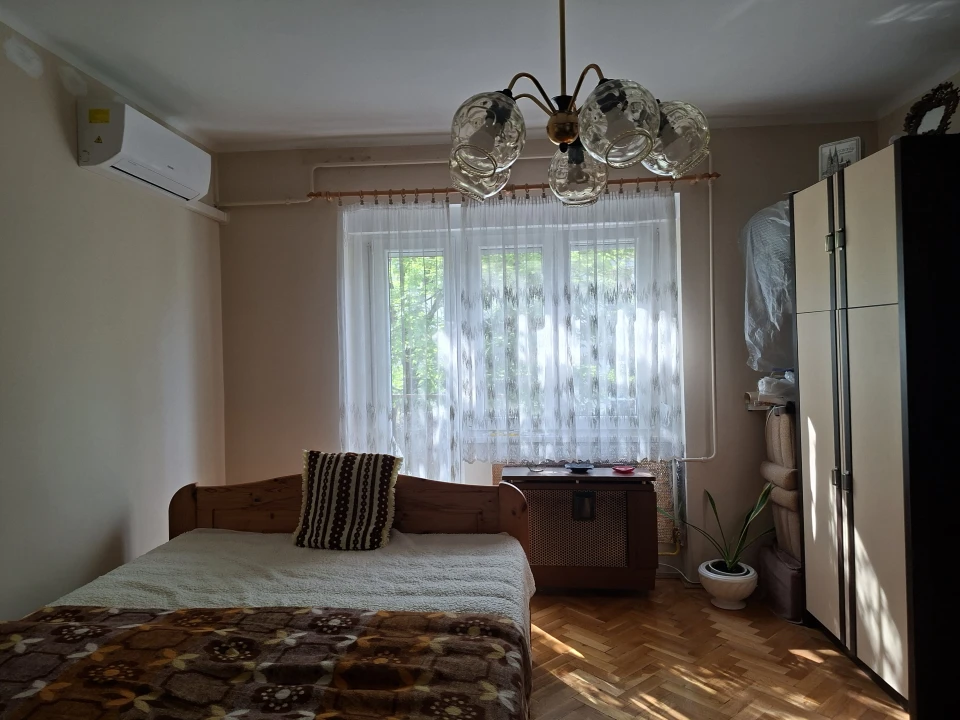 Eladó téglalakás, Zalaegerszeg