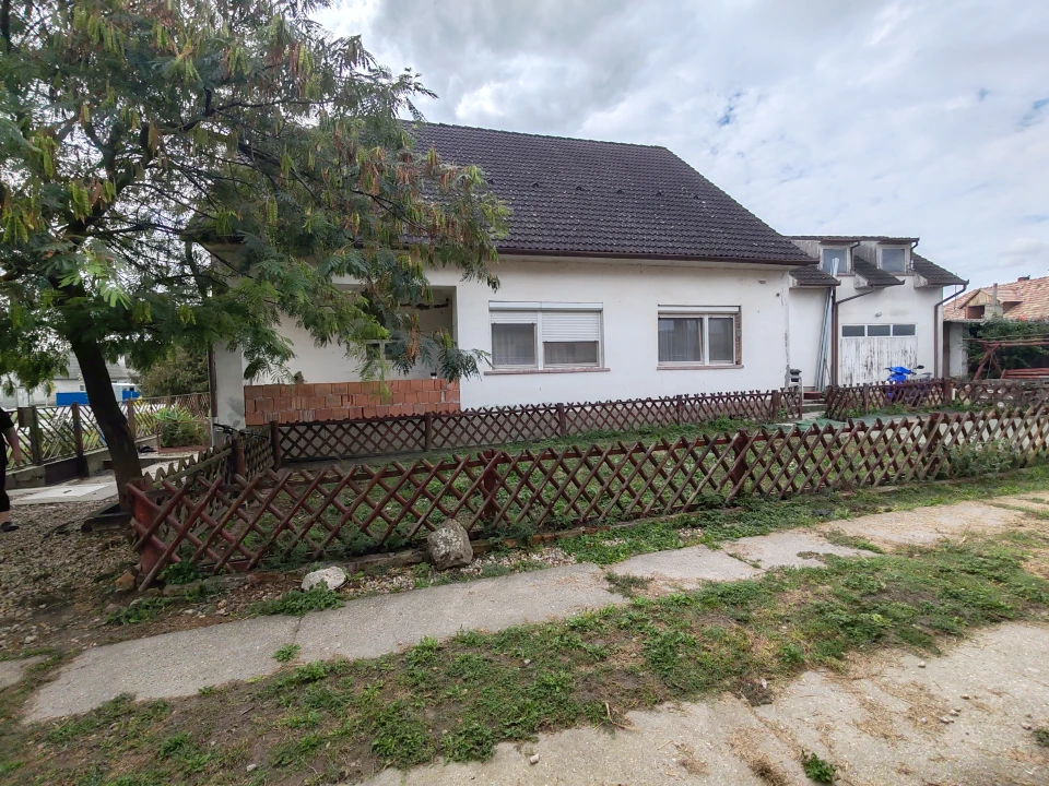 For sale house, Bogyiszló