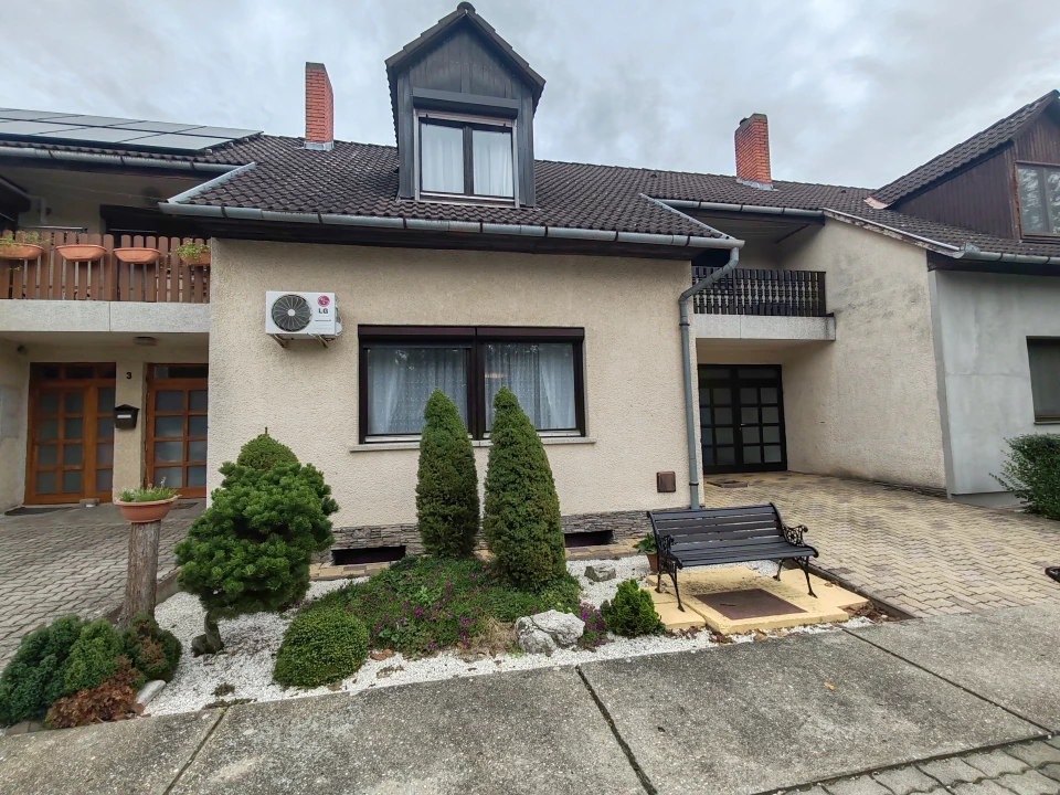 For sale terraced house, Bonyhád