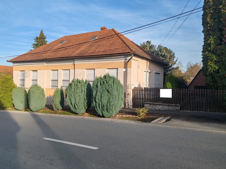 For sale house, Bonyhád