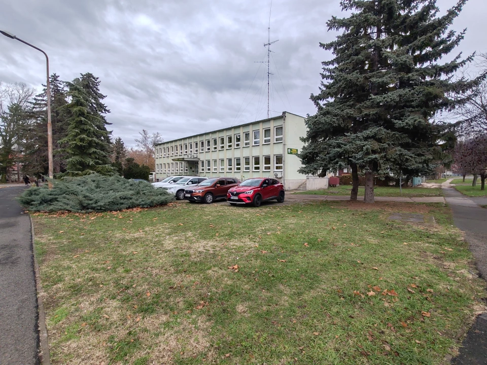 For sale rural offices, Bonyhád