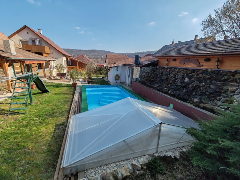 Eladó családi ház, Hidas