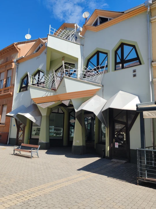 Eladó téglalakás, Kaposvár