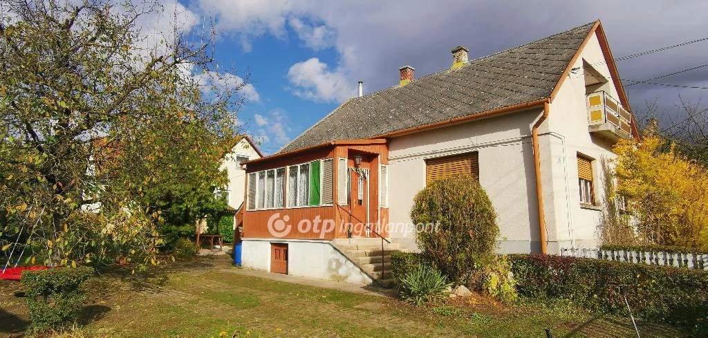 For sale house, Tapolca, kertváros, északi városrész