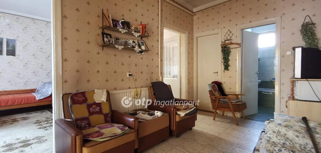 For sale house, Nemesvita, csendes