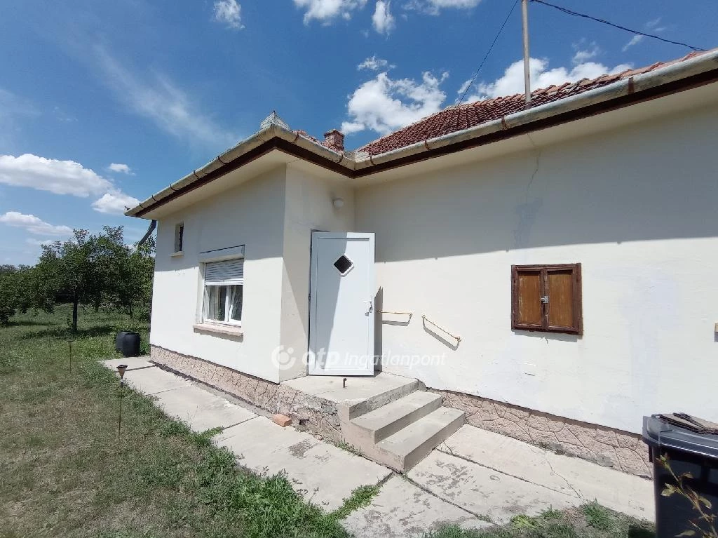 For sale house, Szarvas