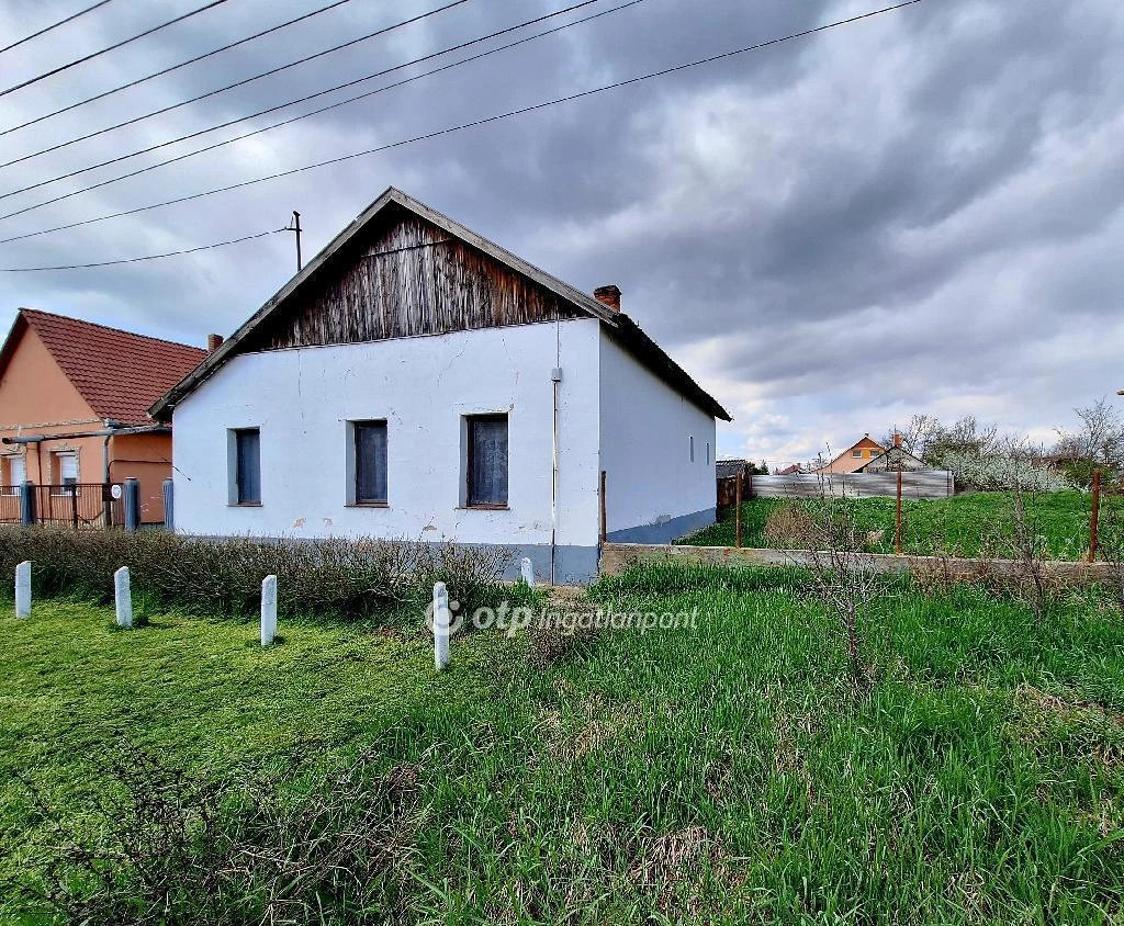 Eladó Ház, Kunmadaras