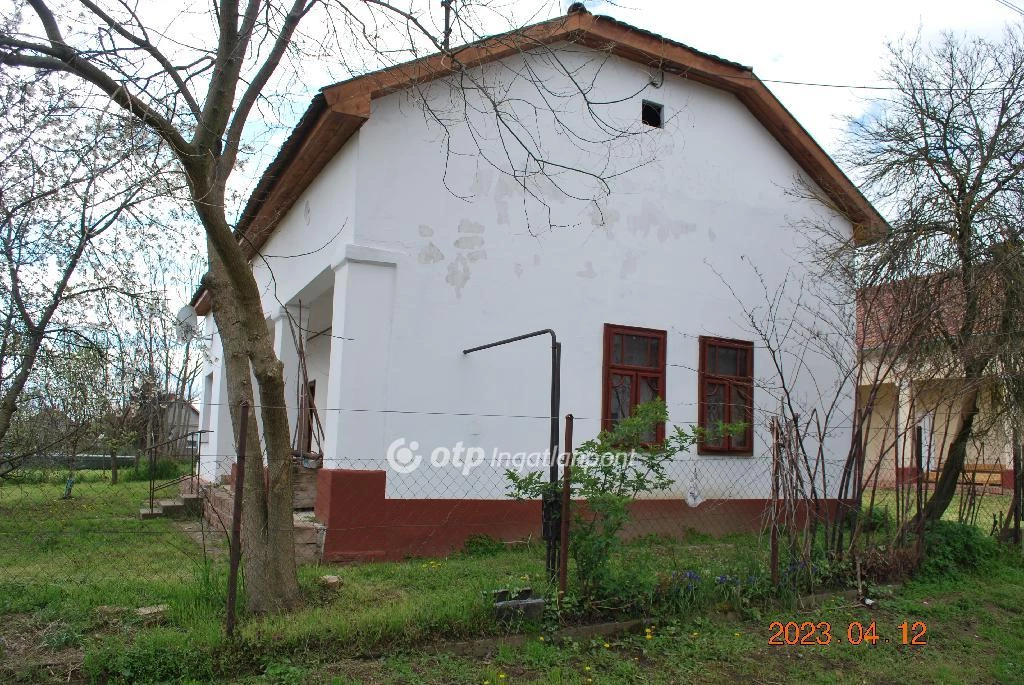 Eladó Ház, Tiszaszentimre