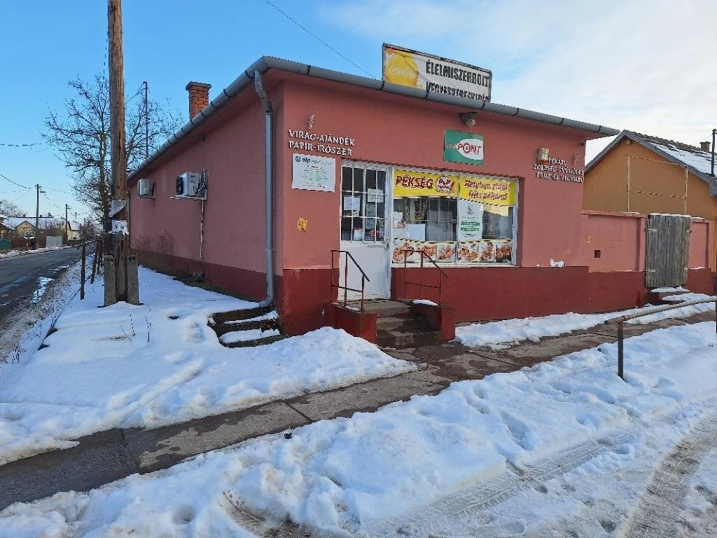 Eladó üzlethelyiség, Tiszaörs