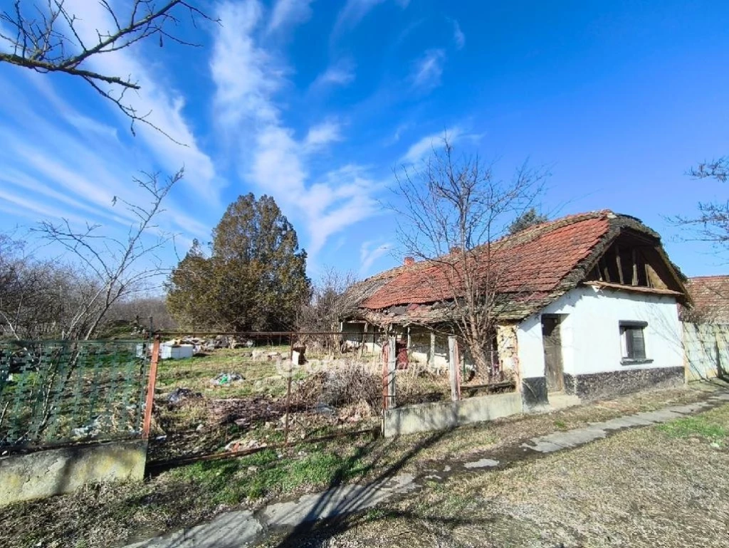 Eladó Telek, Szarvas