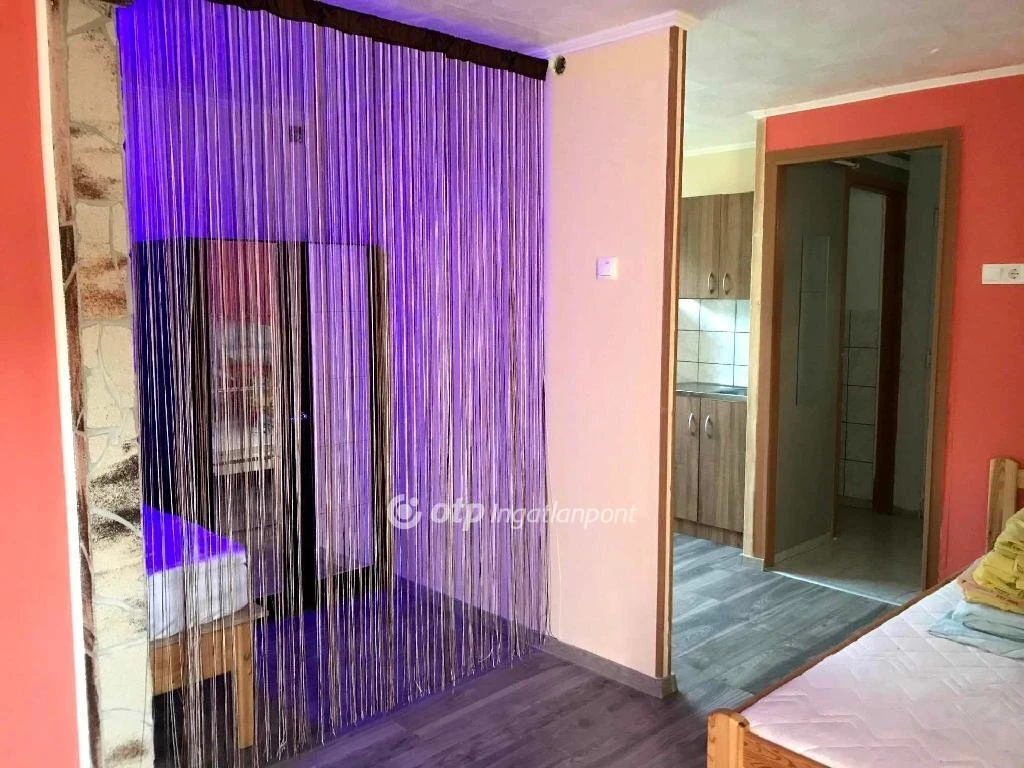 c3-1-name c2-70-name, Abádszalók