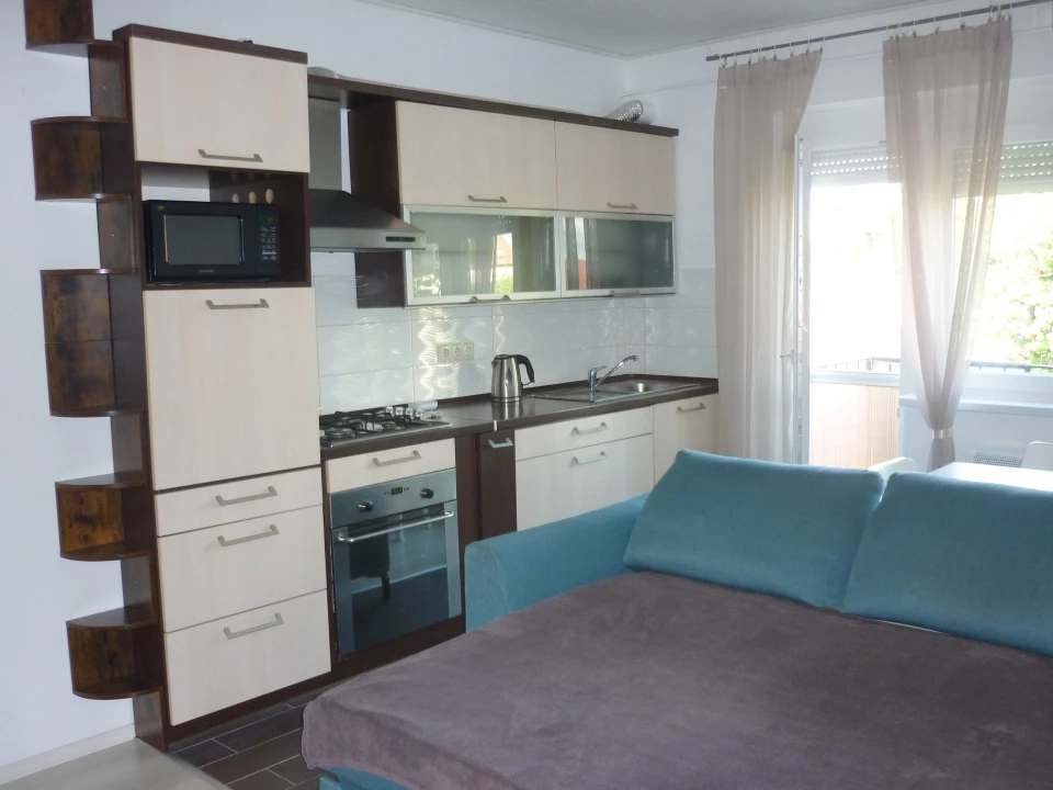 For sale brick flat, Szeged