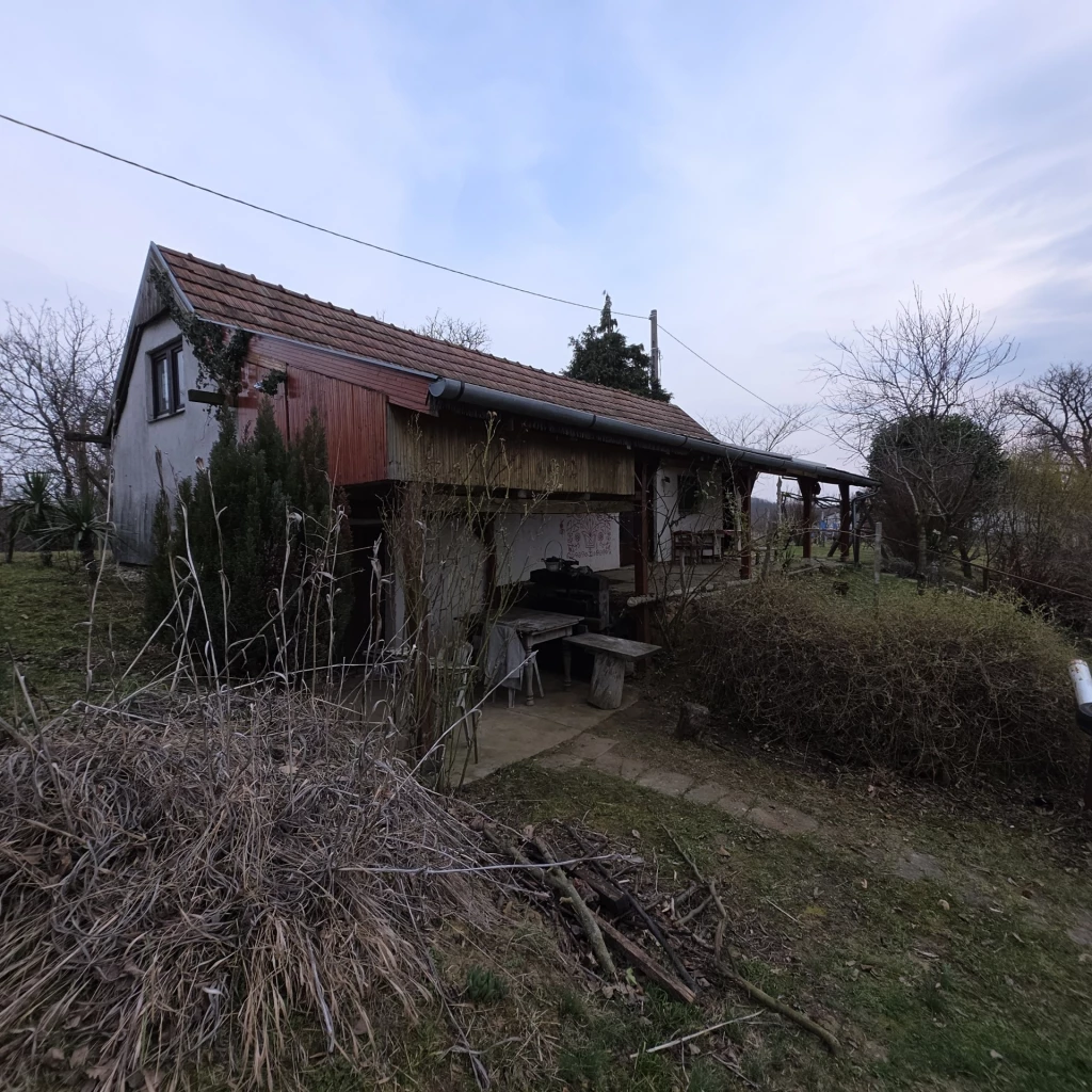 Eladó Nyaraló, Kávás Vaskó hegy 7.500.000 Ft