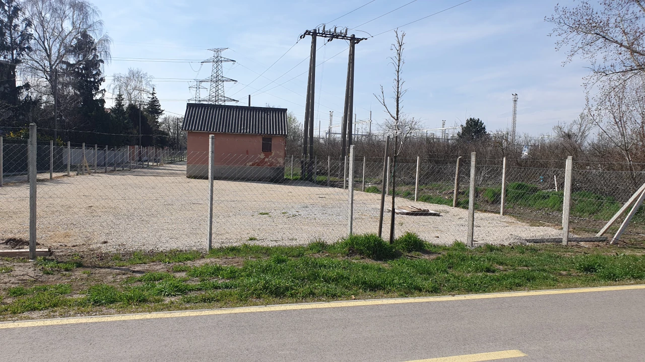 For rent industrial plot, Győr