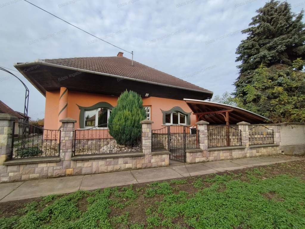 For sale house, Jánoshalma