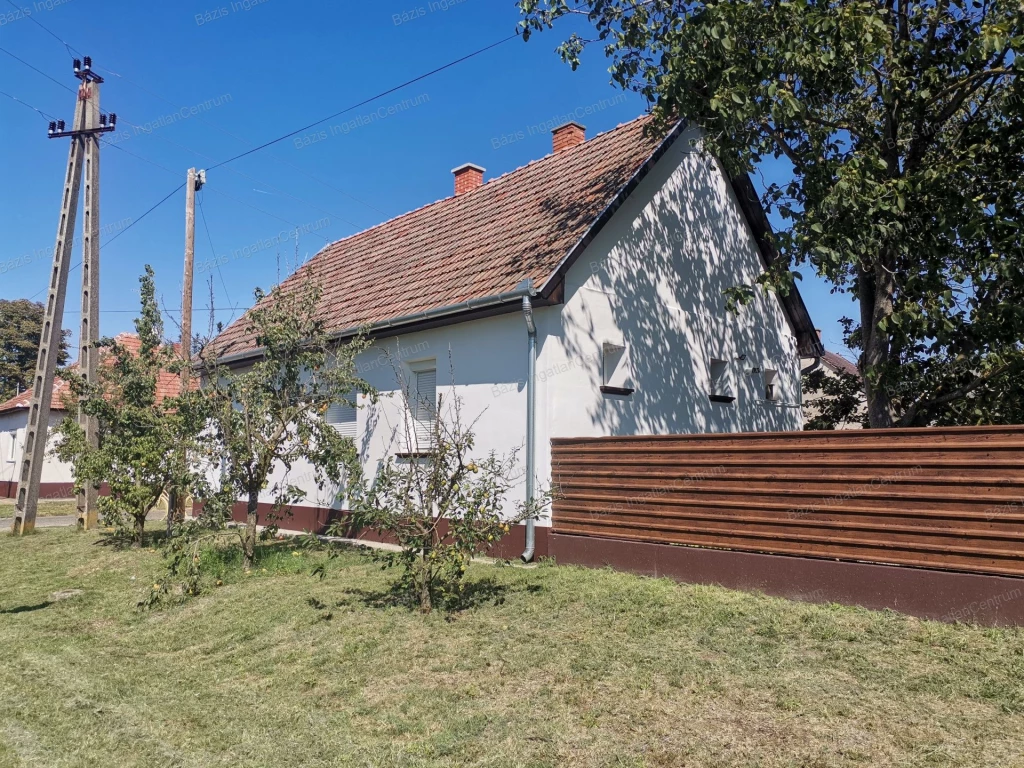 For sale house, Tázlár, Belterület