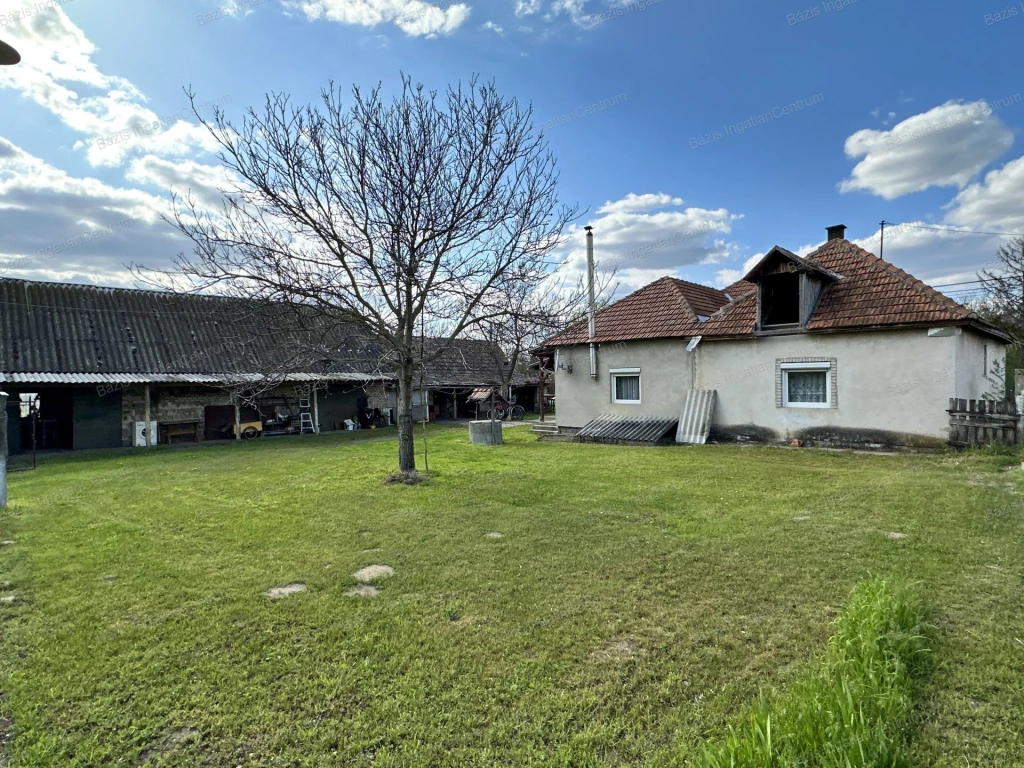 For sale house, Kiskunhalas, Alsóöregszőlők