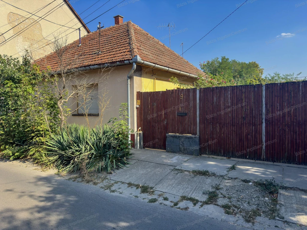 For sale house, Jánoshalma