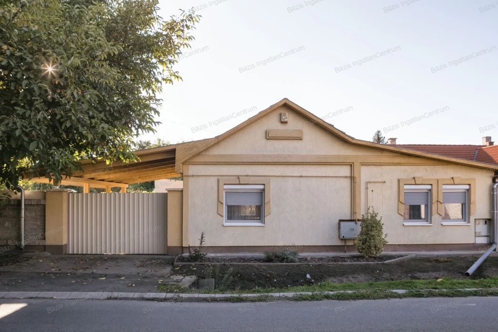 For sale house, Baja, Kiscsávoly