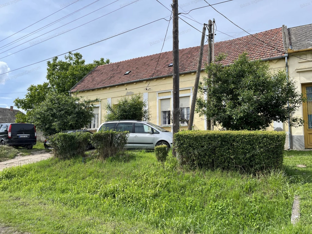 For sale house, Katymár