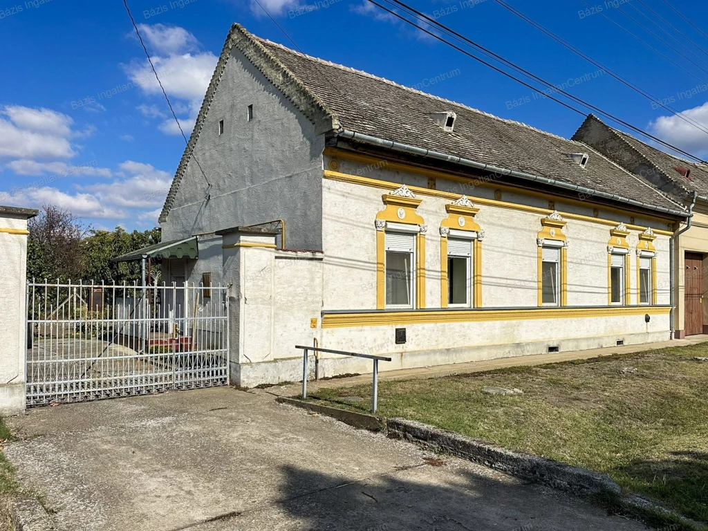 For sale house, Bácsalmás