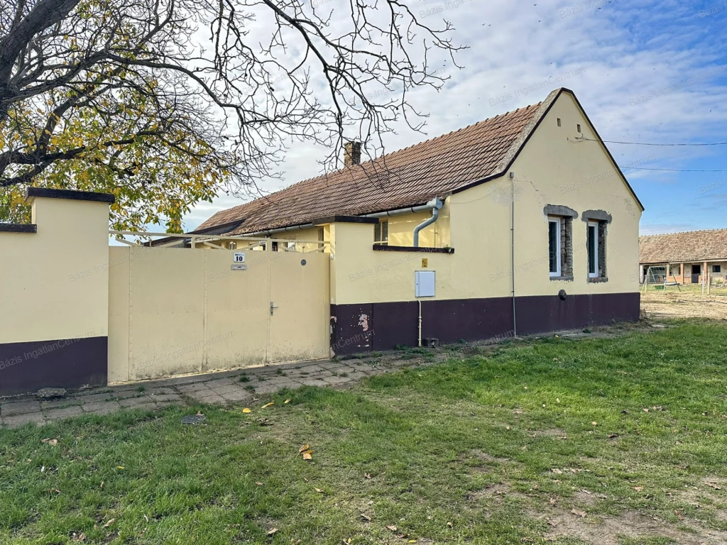 Madaras, 123 nm-es családi ház eladó