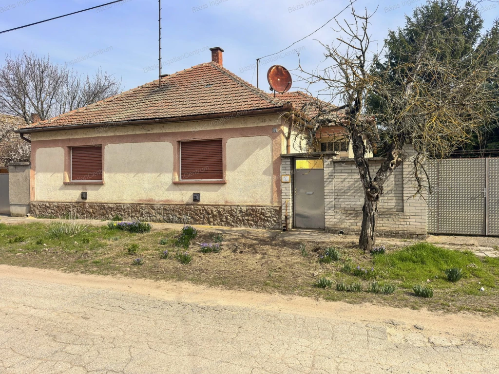 c3-1-name c2-1-name, Mélykút