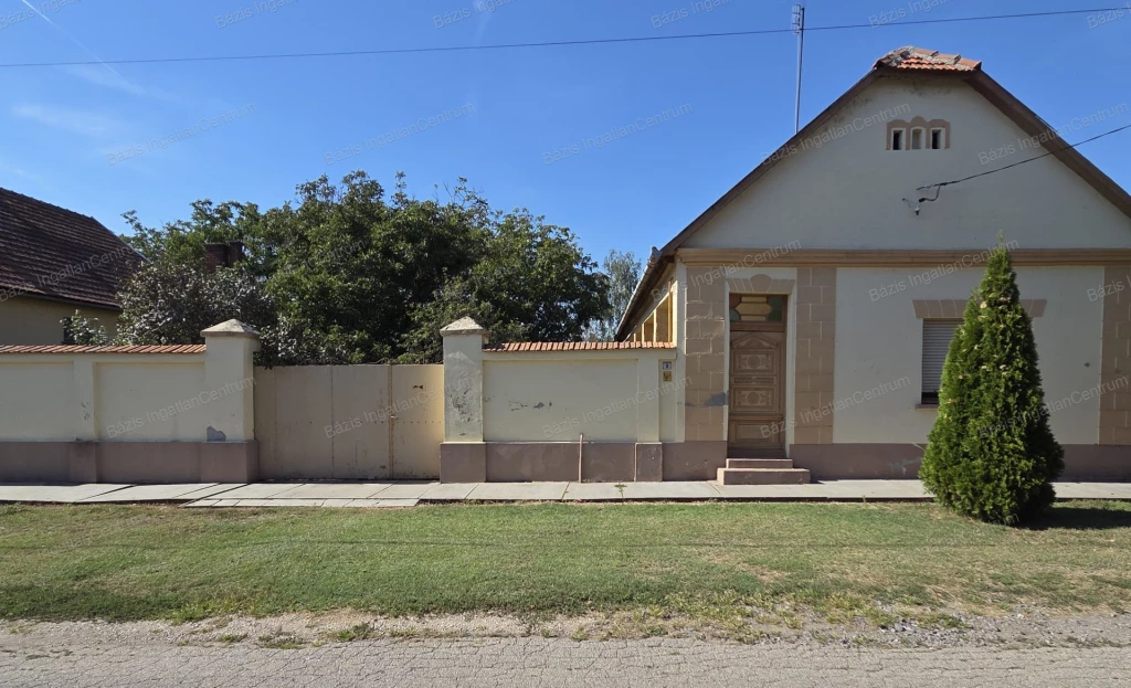 For sale house, Jánoshalma