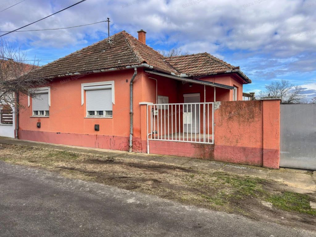For sale house, Jánoshalma