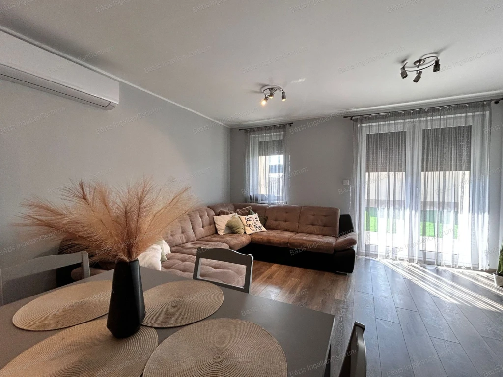 c3-1-name c2-19-name, Baja