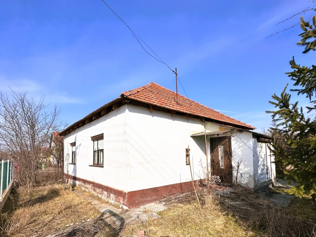 For sale house, Sarkad