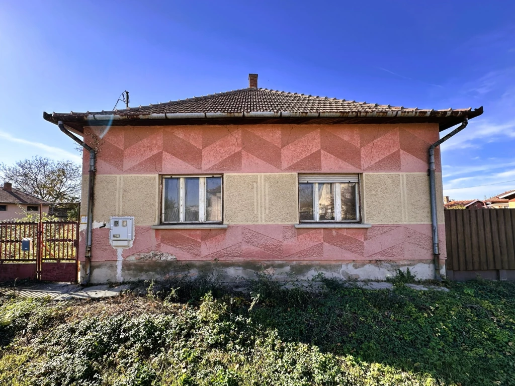 For sale house, Nagybánhegyes