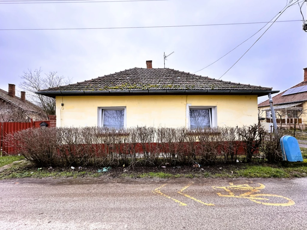 Eladó Ház, Sarkad 8.500.000 Ft