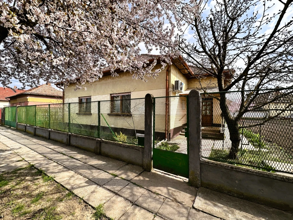 Eladó Ház, Kunágota 15.000.000 Ft