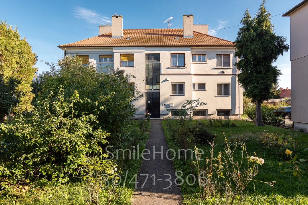 For sale brick flat, Szombathely