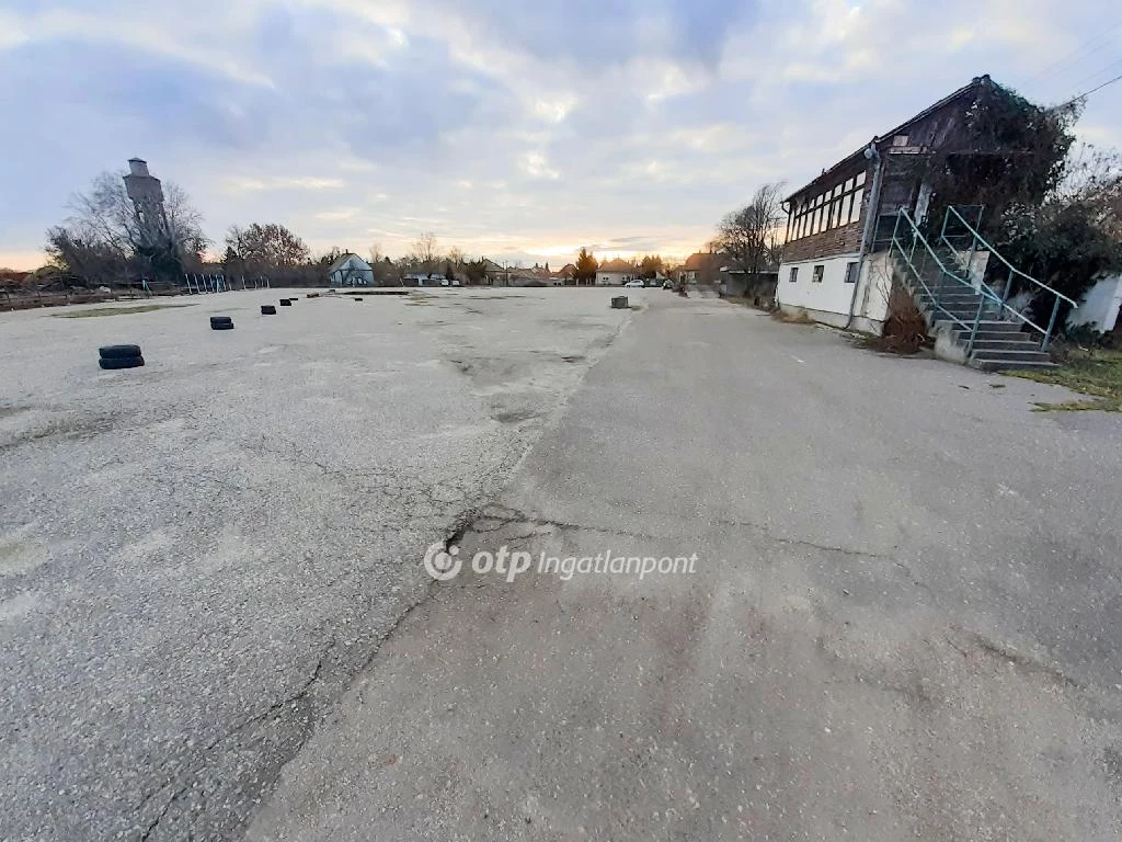 For sale development area, Szentes