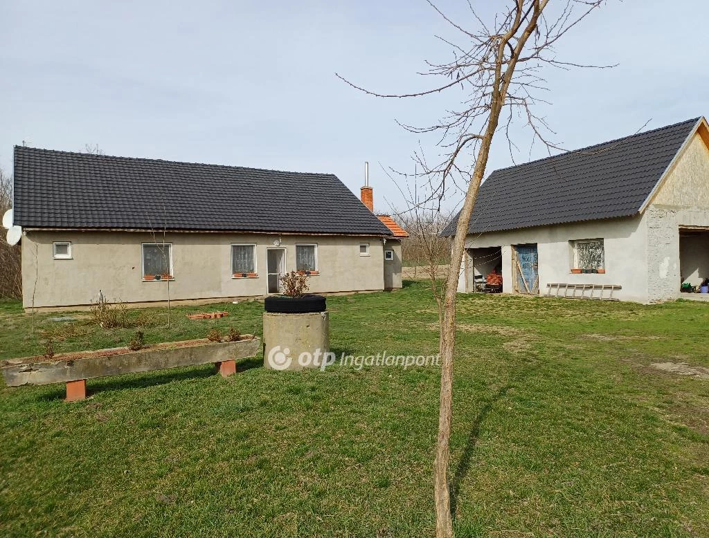 For sale house, Felgyő