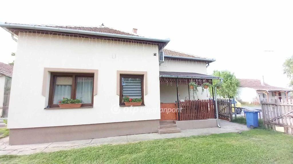 For sale house, Csanytelek