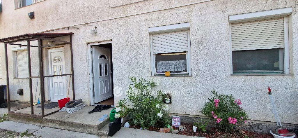 For sale semi-detached house, Cegléd