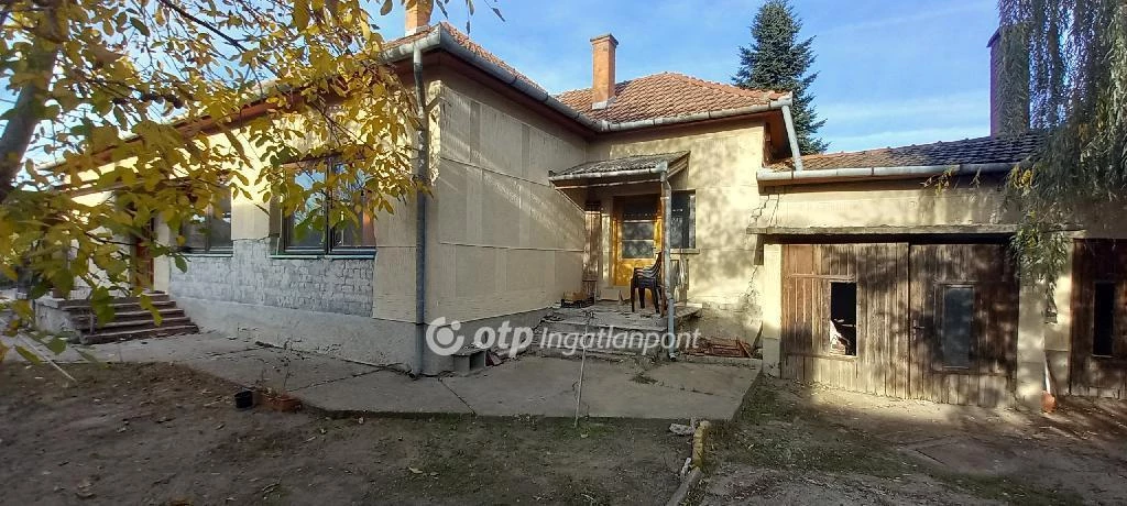 For sale house, Kiskunmajsa