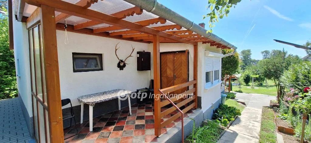 For sale house, Badacsonytomaj