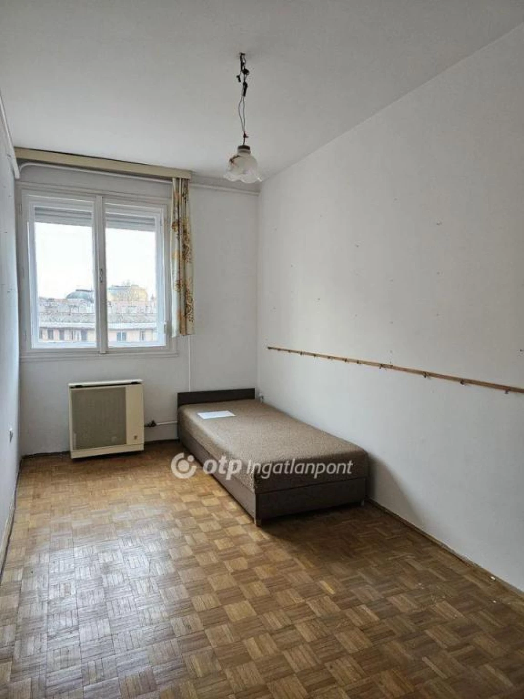 For sale brick flat, Szeged