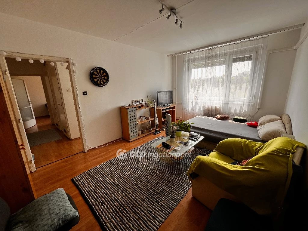 For sale panel flat, Szeged