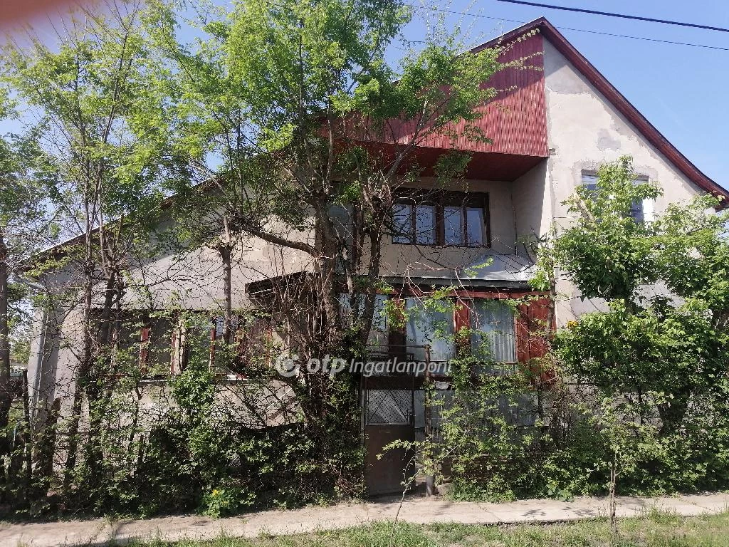 For sale house, Tiszaföldvár