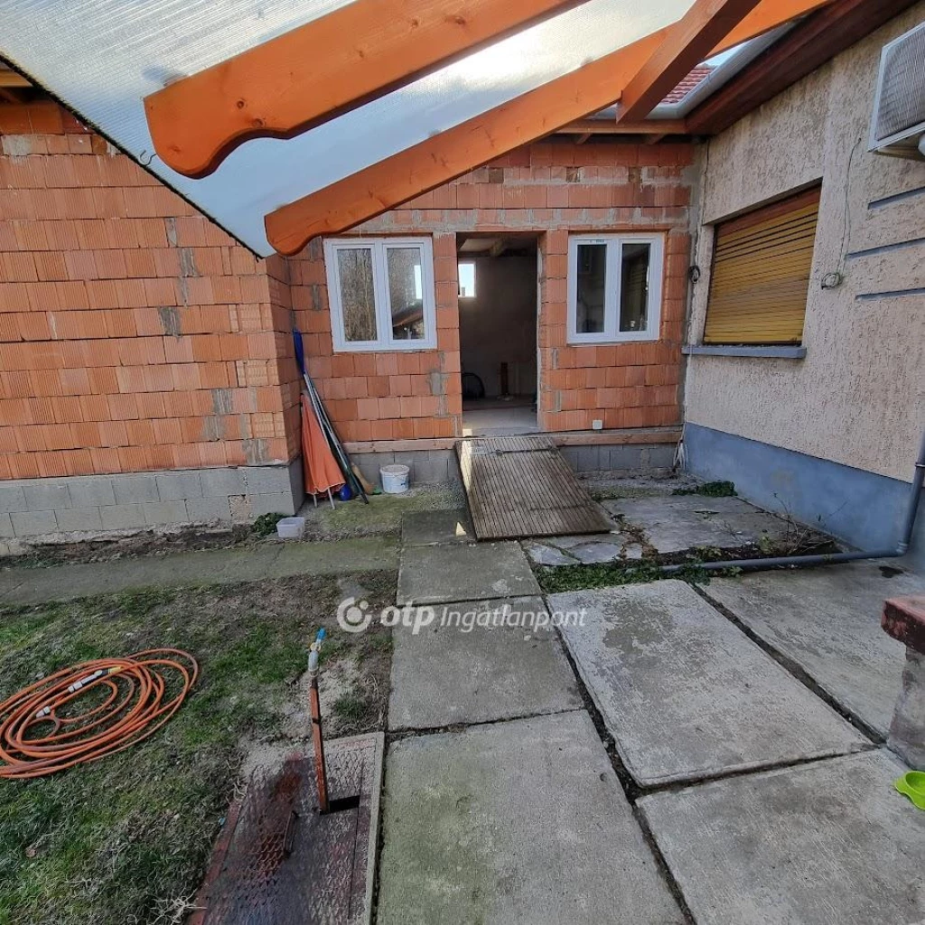 For sale house, Szolnok