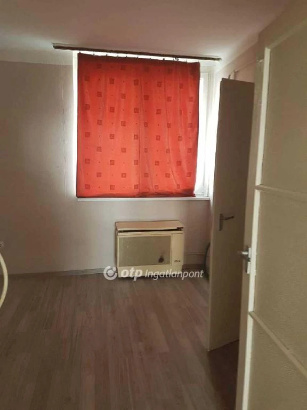 For sale panel flat, Szolnok