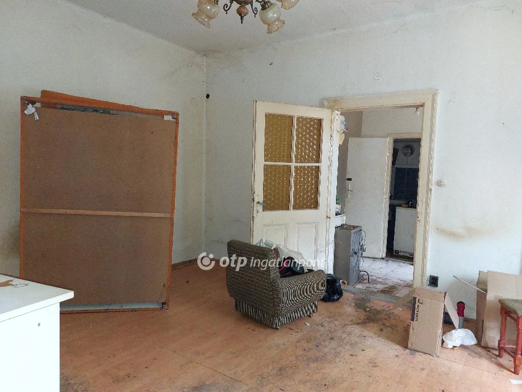 For sale brick flat, Szeged