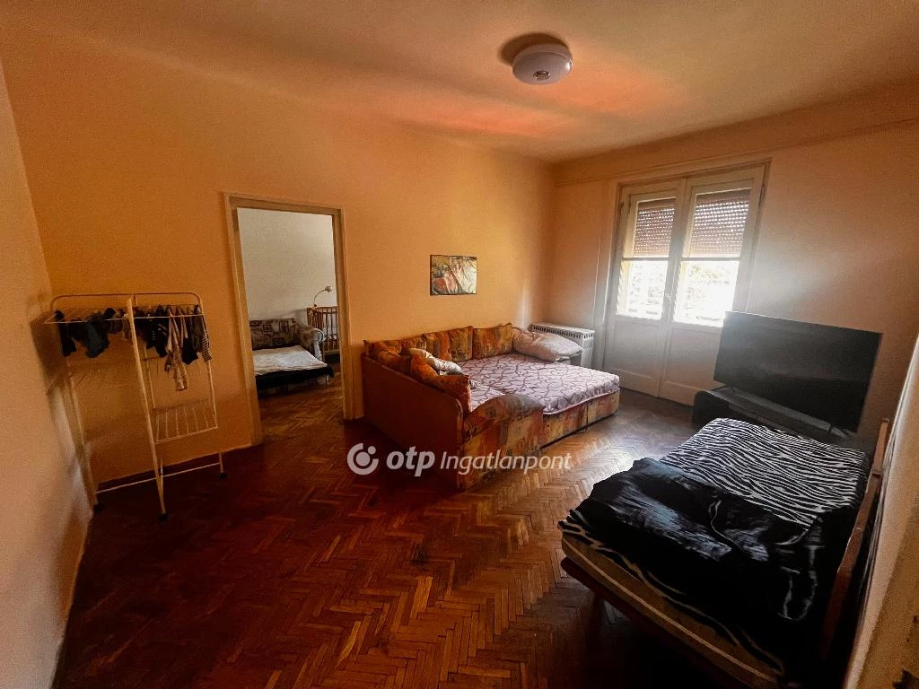 For sale brick flat, Szeged